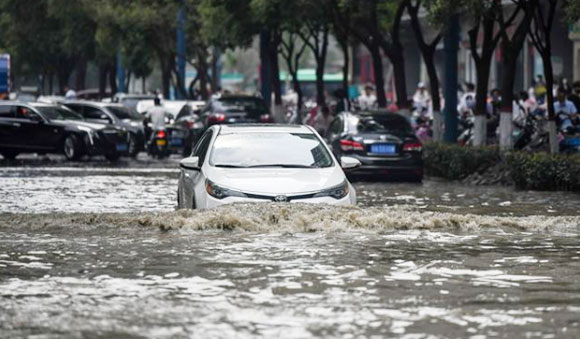 雨季城市內(nèi)澇嚴(yán)重，情況刻不容緩